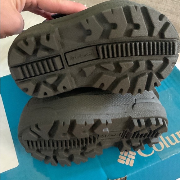 Columbia snow boots - Picture 7 of 8